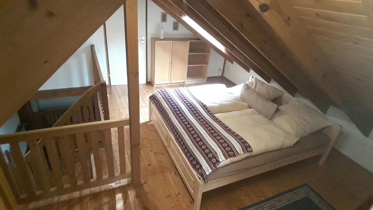 Ferienhaus "Am Schleifenbach" Saalfeld Saale Exterior foto